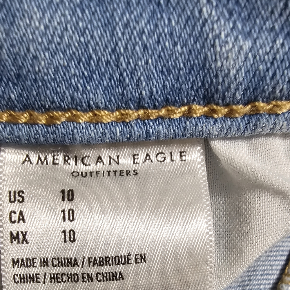 American Eagle Outfitters Light Blue Distressed Jean Shorts - Picture 5 of 5